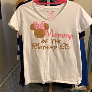 Mommy of the birthday girl Minnie top